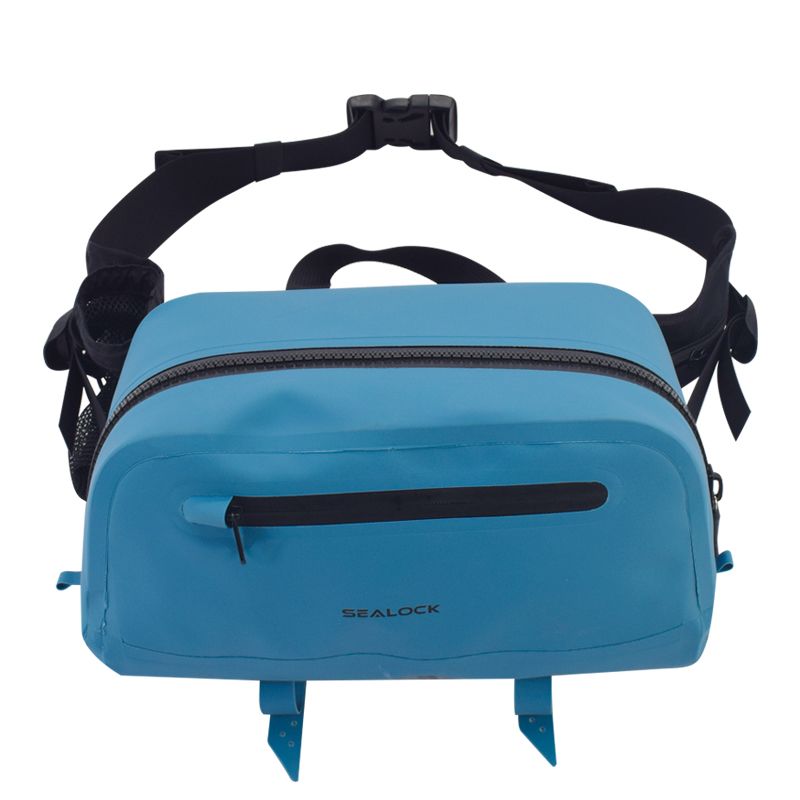 Waterproof fanny pack 3 liter capacity