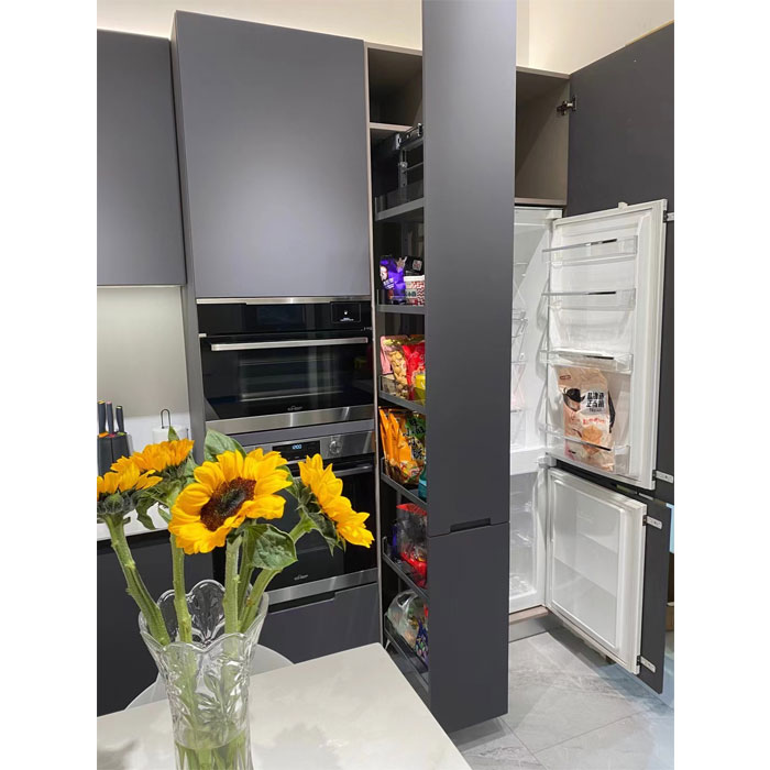 1-modern-design-laqucer-kitchen-cabinets-187382.jpg