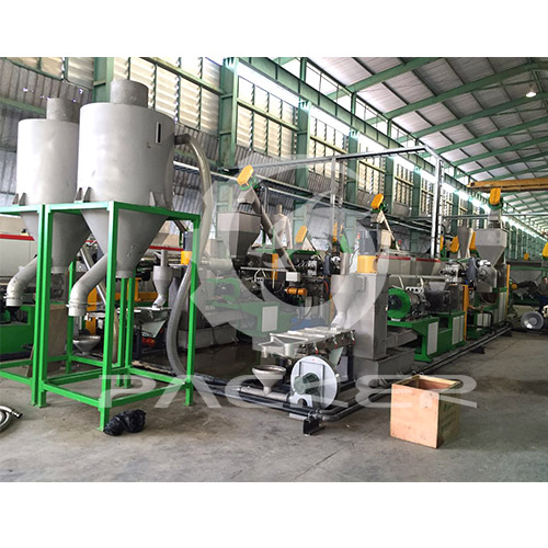 Here are the key components and stages typically found in a plastic granulating line