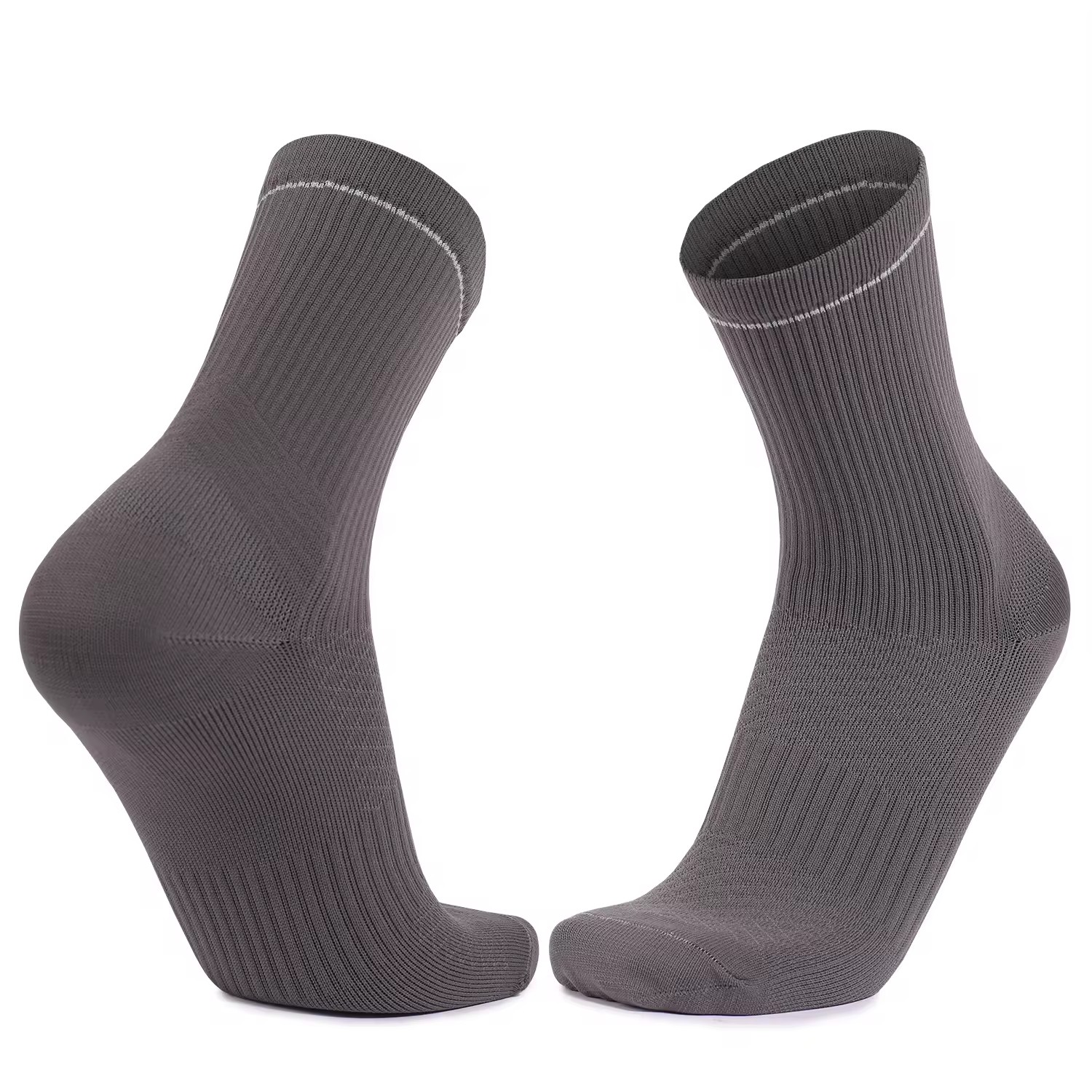 How a Leading Cycling Socks Manufacturer Designs for Comfort and Performance